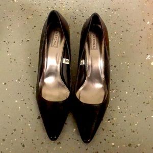 2” Black Pumps/ Heels 👠 size 7.5